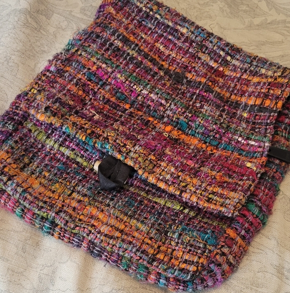 4/$15 SALE Multicolor Tweed Crossbody Hobo Bag - Picture 2 of 5